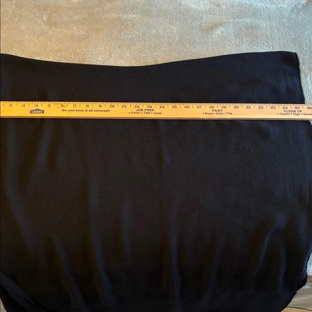 2 Pashminas! 1 White and 1 Black - Picture 11 of 12